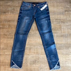 Joe’s the markie skinny jeans with raw edge hem